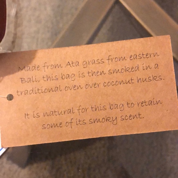 Round Rattan Bag - Picture 3 of 8